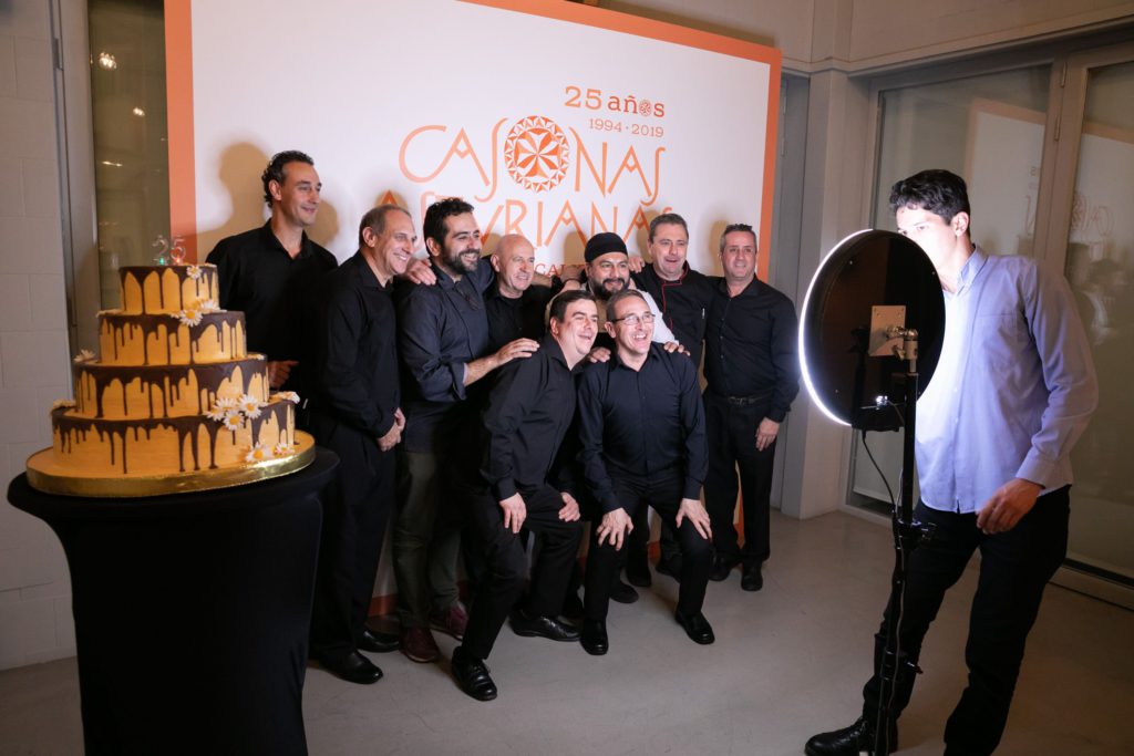 Photocall del 25 aniversario de Casonas Asturianas en Bilbao