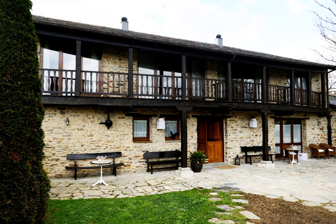 Hoteles rurales de Casonas Asturianas: vista exterior del hotel Casa Peleyón