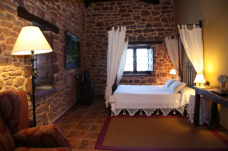 Hoteles rurales de Casonas Asturianas: dormitorio del hotel La Figar