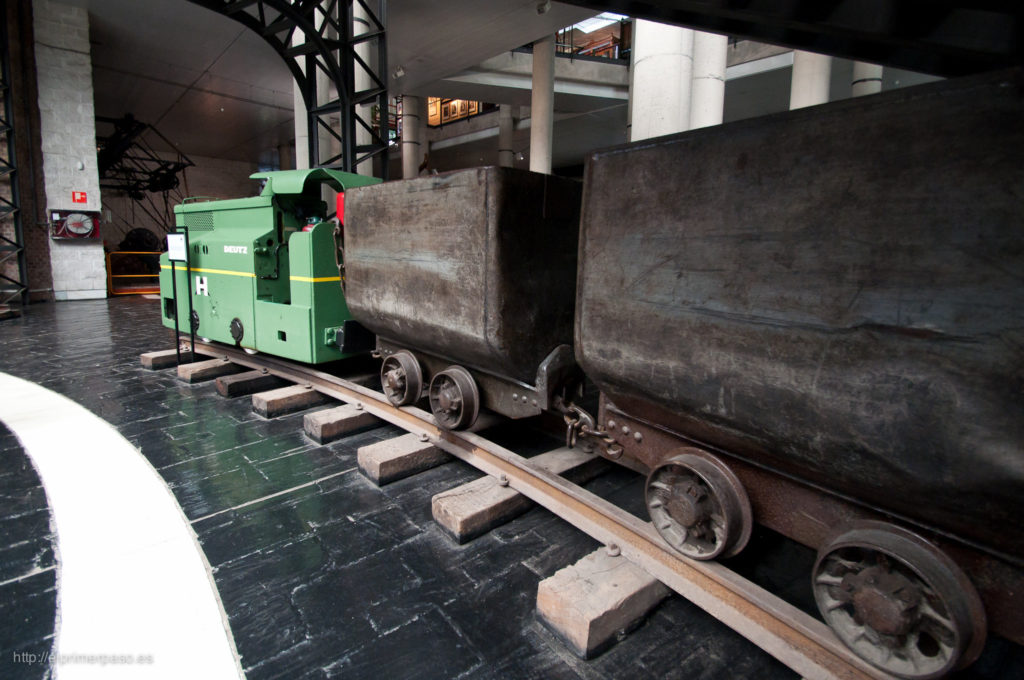 Vagonetas del Museo de la Minería de Asturias